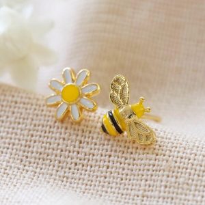 Earrings | Mismatched Bee and Daisy Stud Earrings in Gold – Womens Earrings Earrings