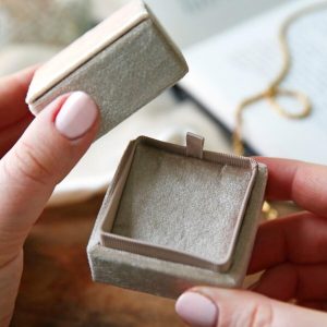 Jewellery Storage | Natural Velvet Necklace Box – Womens Jewellery Jewellery Storage