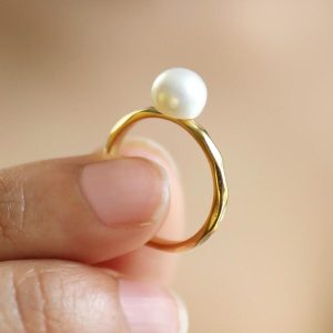 Rings | Hammered Finish Freshwater Pearl Ring in Gold – Womens Jewellery Rings