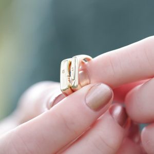 Rings | Set of 2 Kissing Face Rings in Gold Gold – Womens Jewellery Gold